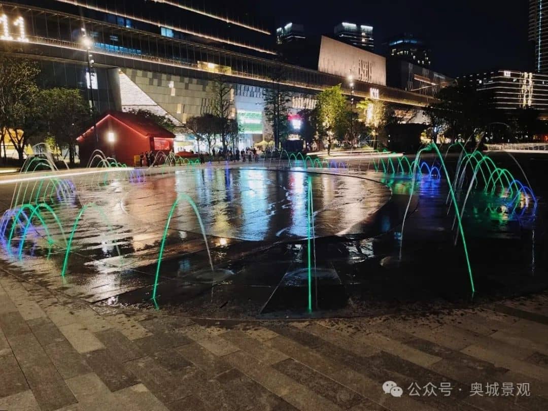 喷泉3(1).jpg
